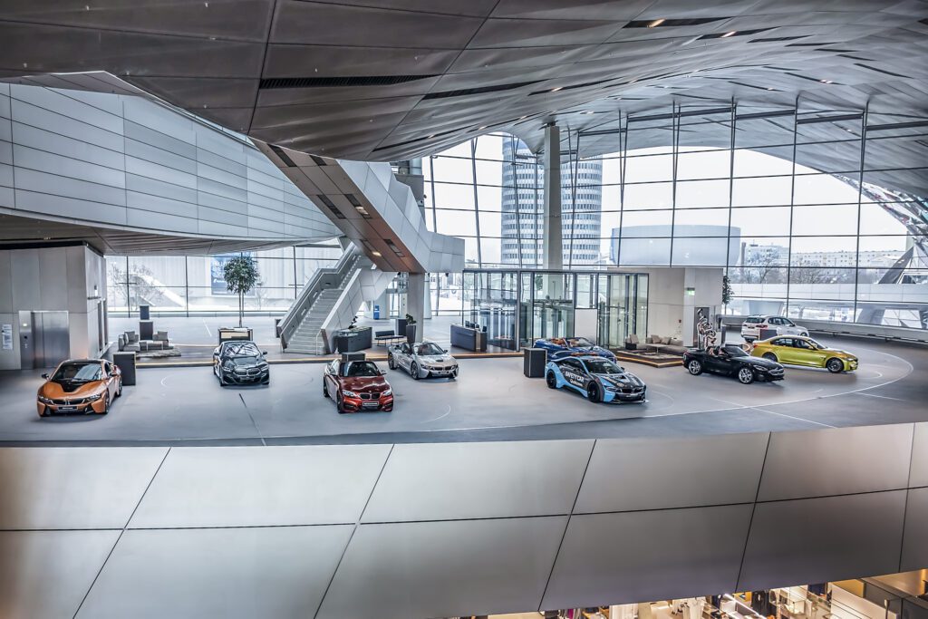 Muzeum BMW w Monachium - e-podróżnik - Sandrex